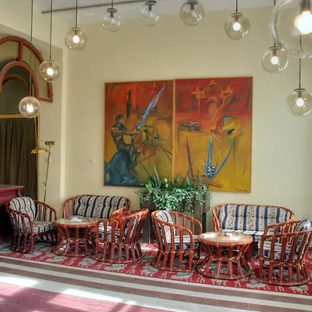 Depandans Jezero 호텔 4*