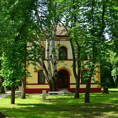 호텔 Depandans Jezero